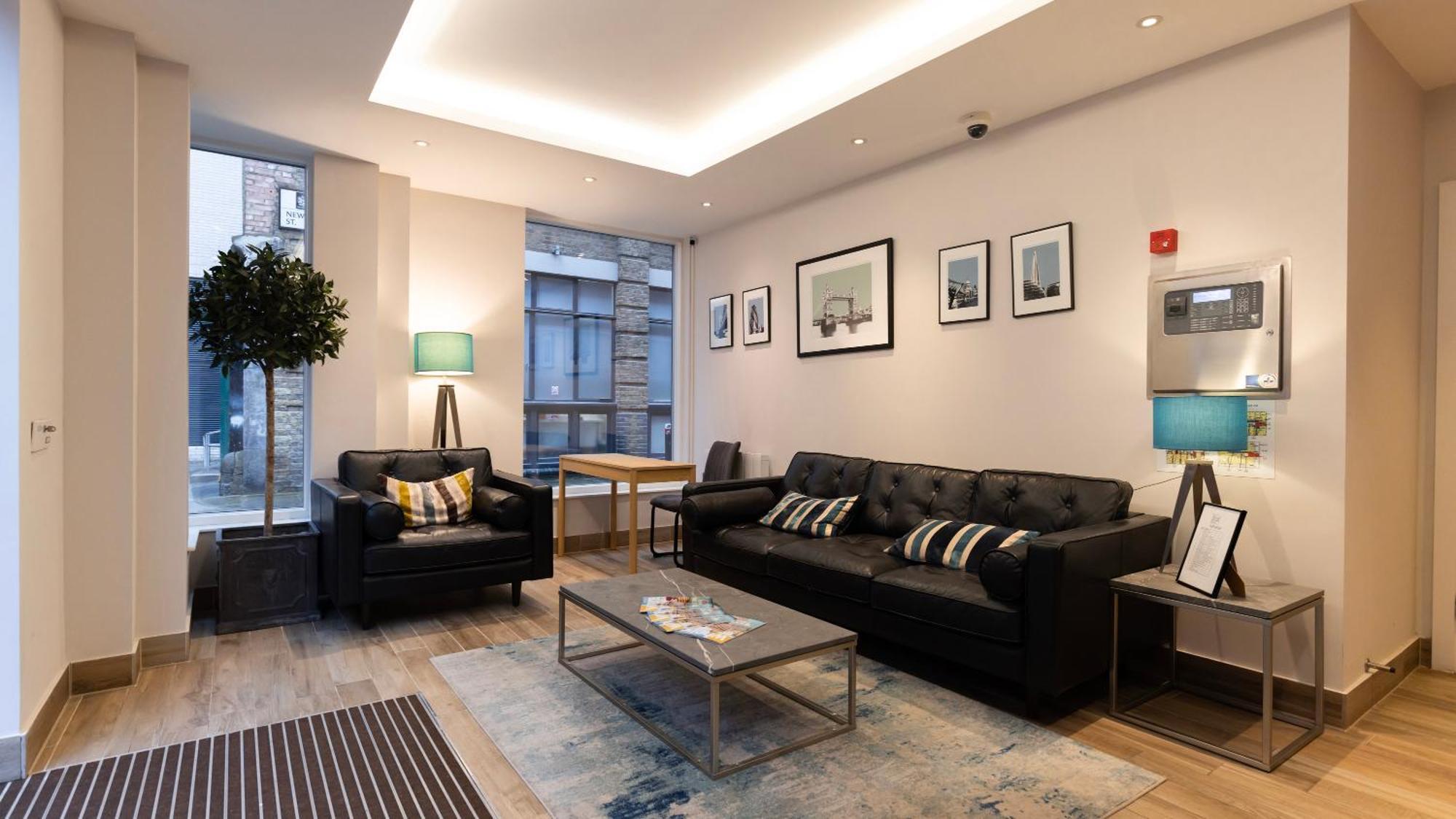 Barbican Serviced Apartments By Lovelystay ลอนดอน ภายนอก รูปภาพ